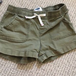 Old Navy kids green shorts